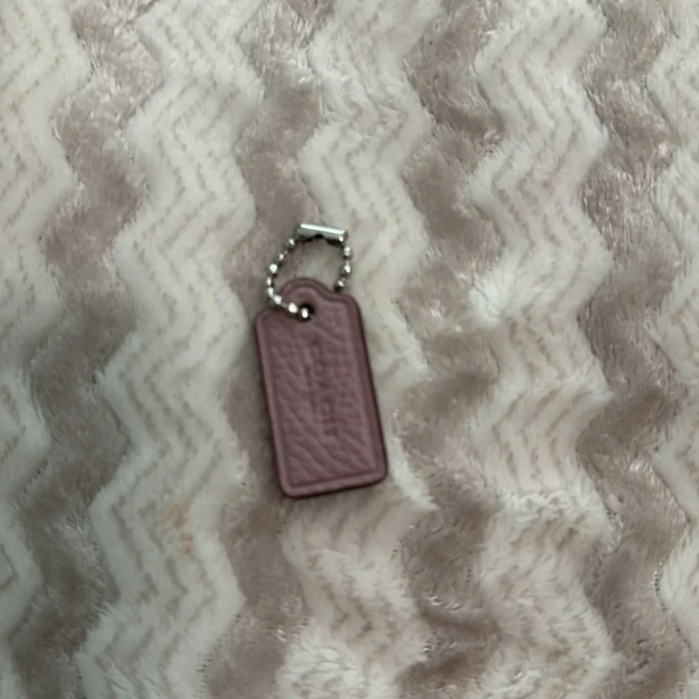 Small Coach Leather Key Chain - Picture 3 of 3